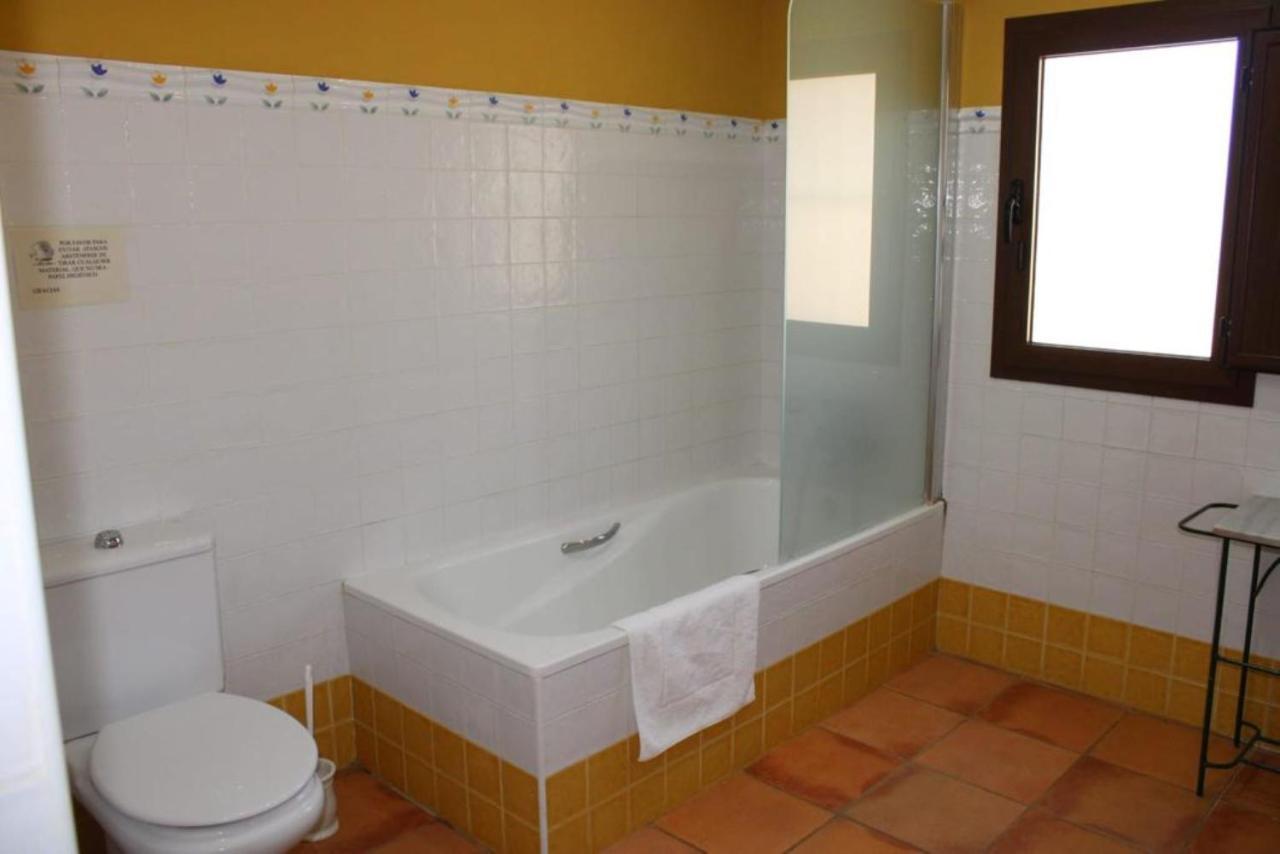 הוילה Teba Complejo Cortijo Rural El Puntal מראה חיצוני תמונה